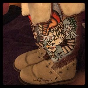 Ed hardy tall boots with zipper inside fur